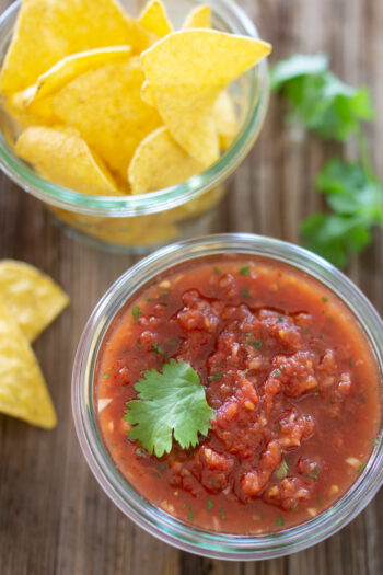 Klassischer Salsa-Dip mit Chili - LieberBacken