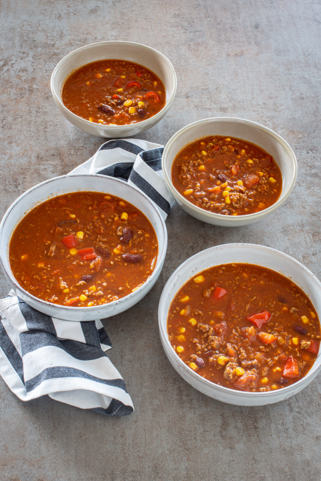 Chili con Carne | Einfaches Rezept - LieberBacken