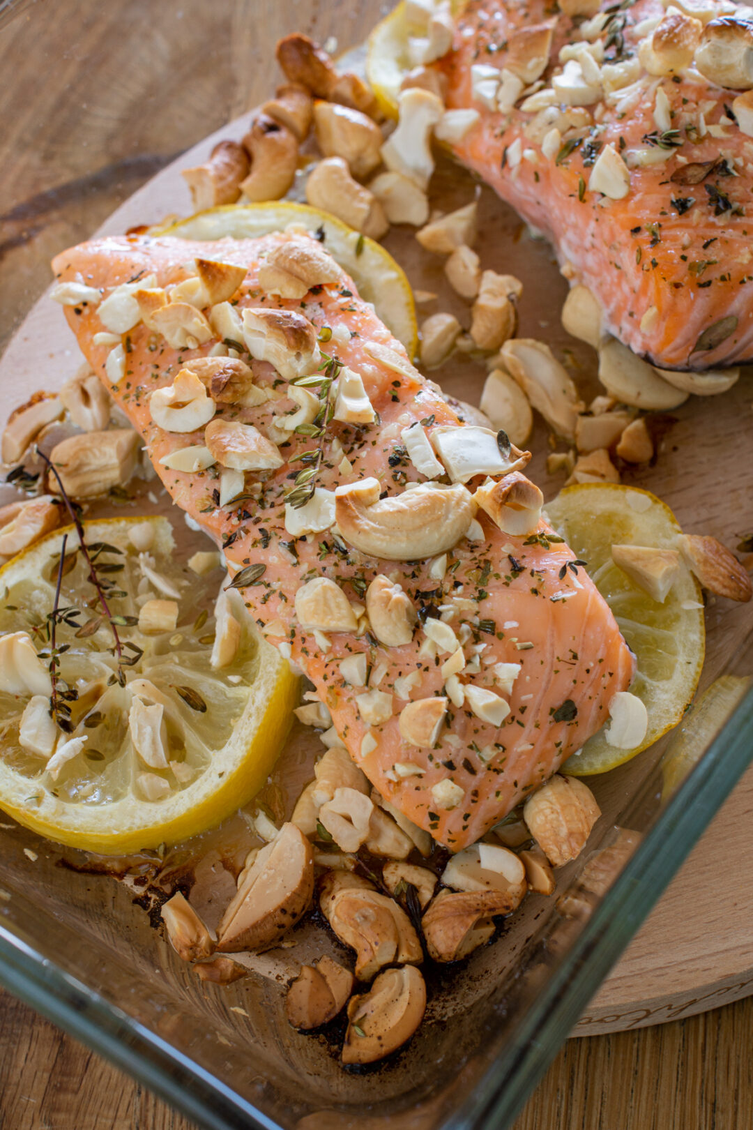 Schneller Lachs mit Cashews - LieberBacken